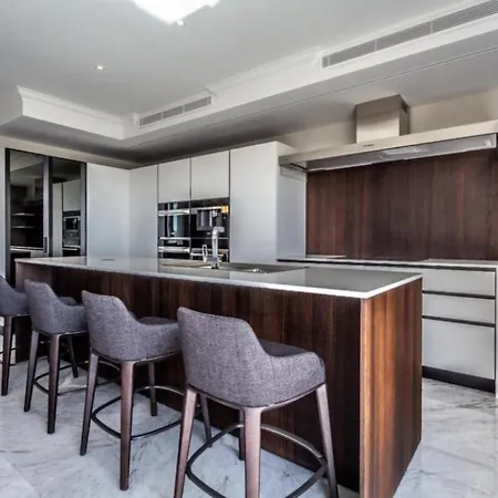 Luxury - 3 Bedrooms 2 Baths